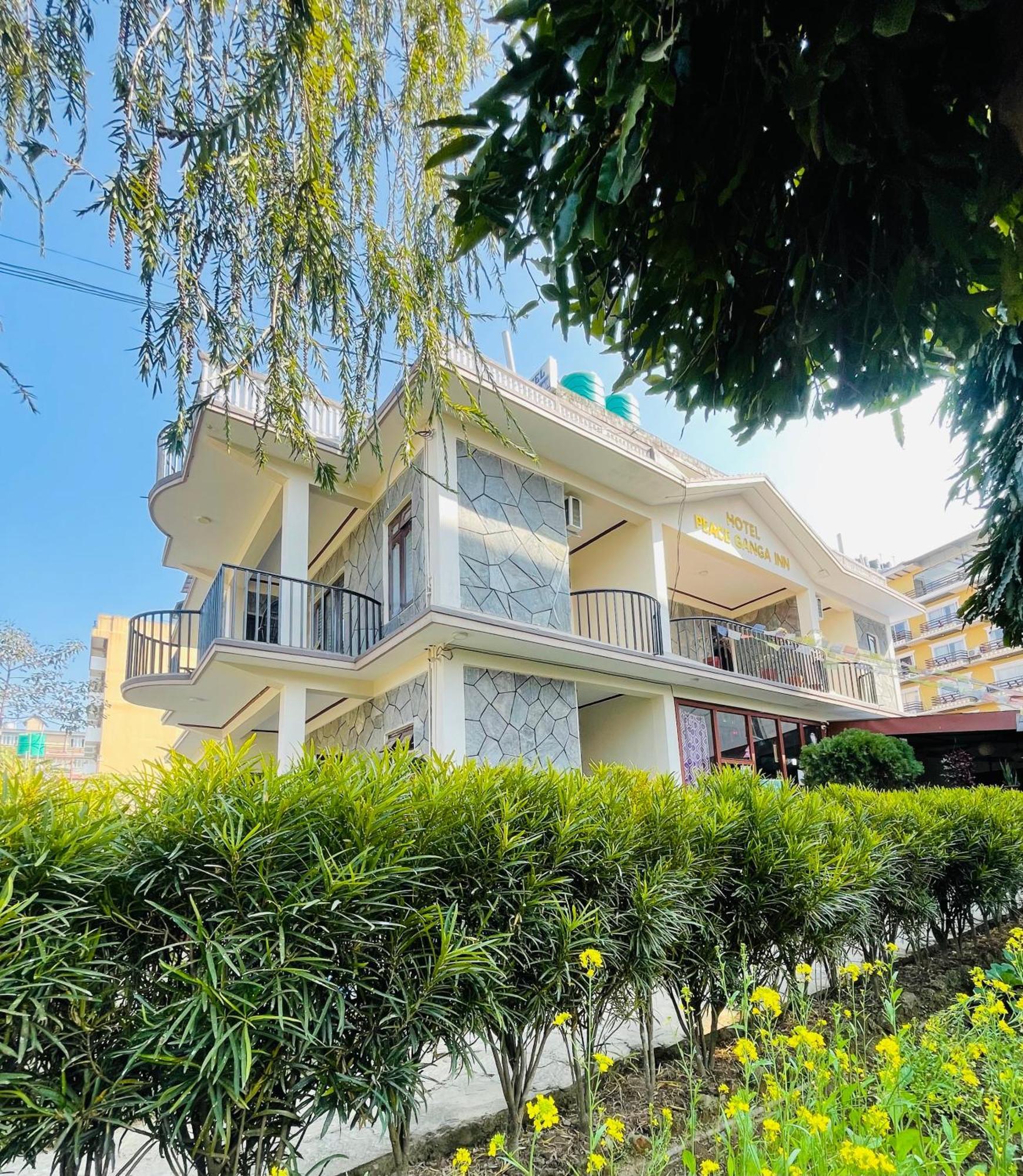 Hotel Peace Ganga Inn Pokhara Dış mekan fotoğraf